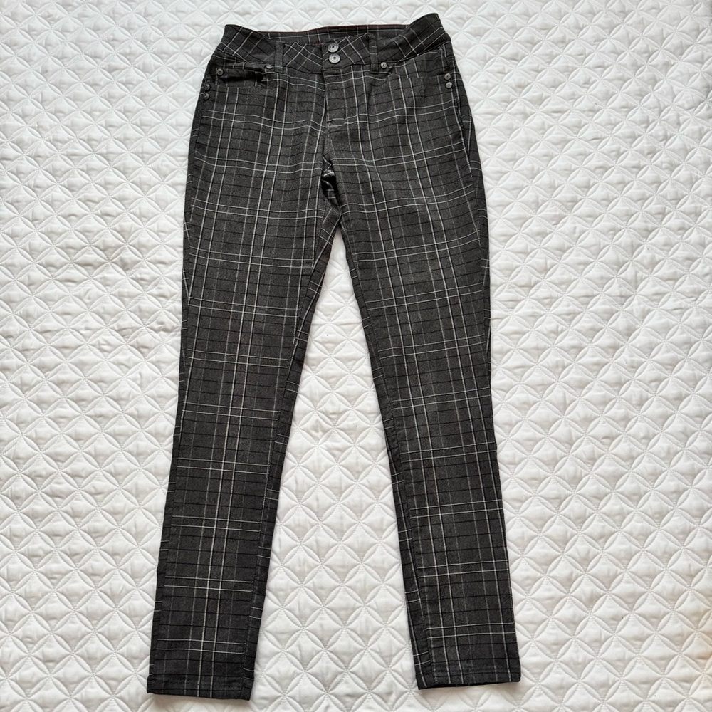 Sabrina Lauren Women’s Perfect Fit Ultra Soft Stretch Plaid Pants - Size 8